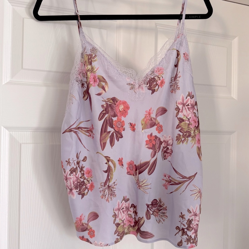 Victoria’s Secret Lavender Floral Lace Trim Camisole Top Adj Straps X-Large EUC